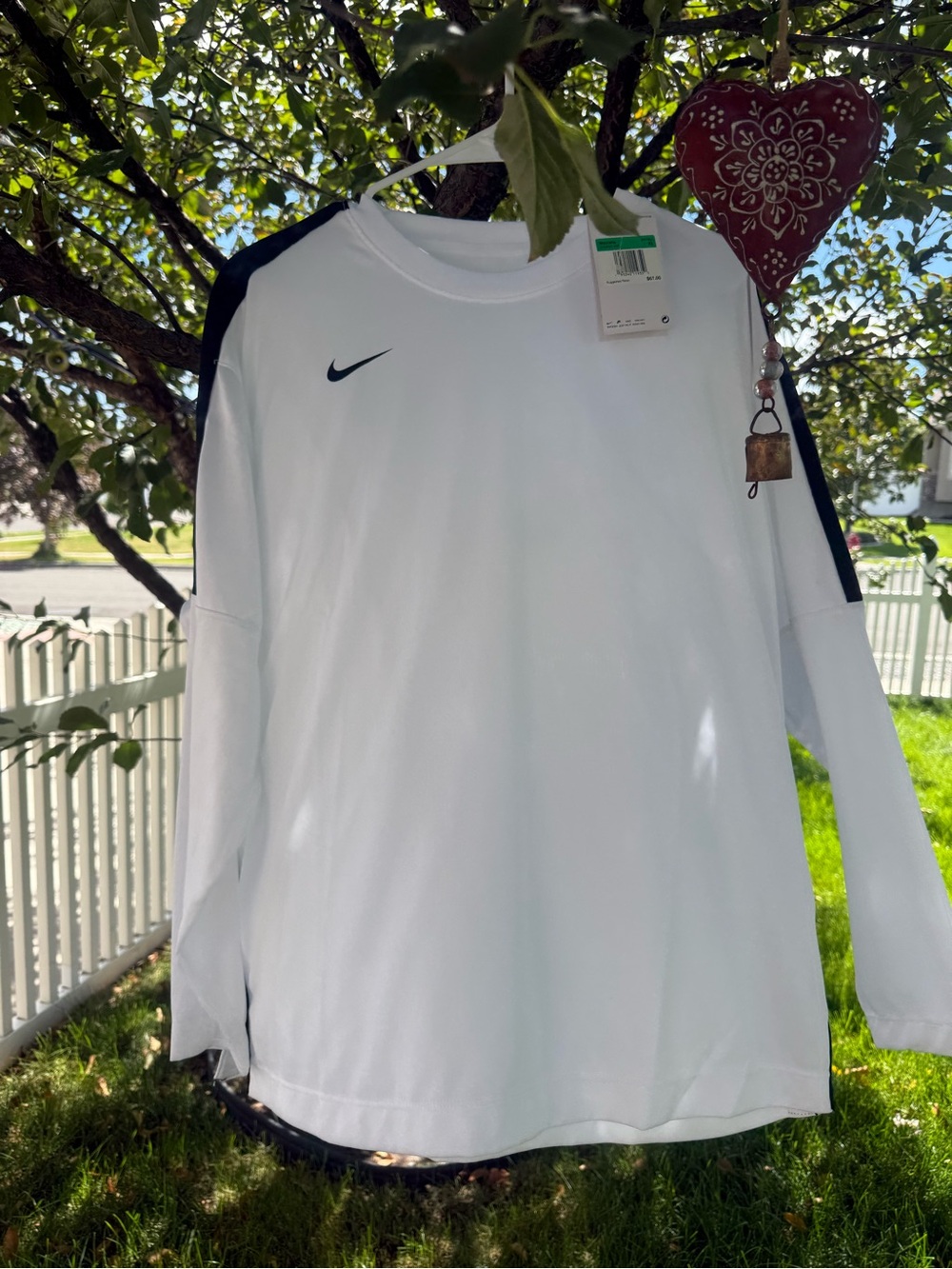 Nike Women’s White Long-Sleeve Athletic Top with Navy Accents